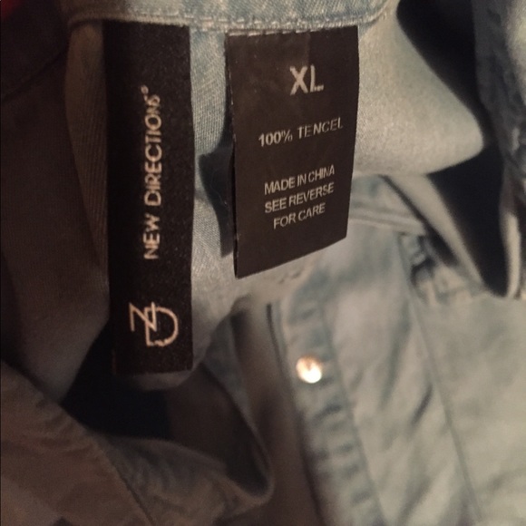 New Direction Denim XL Shirt with initials - Picture 3 of 3